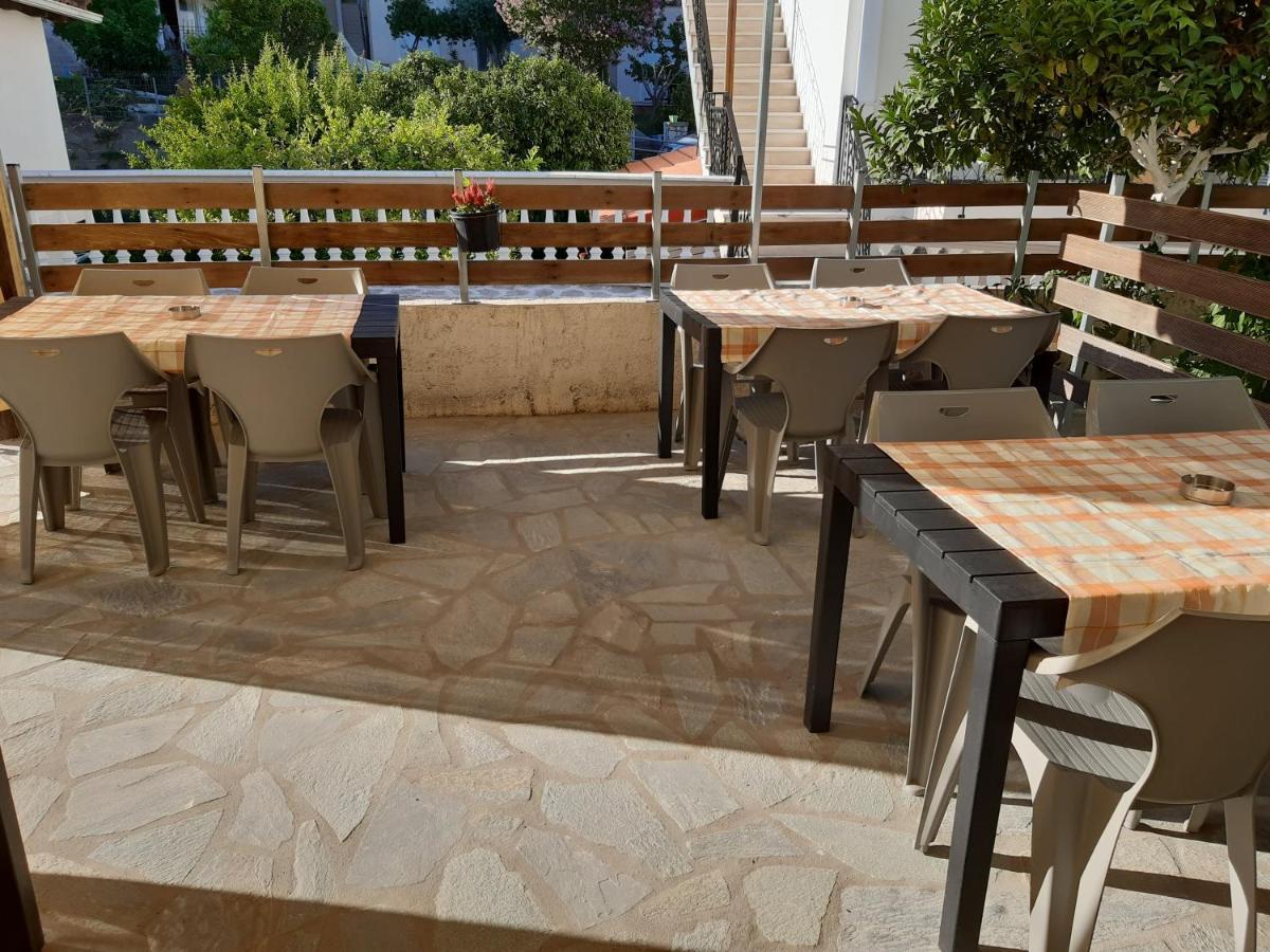 Falopa Apartment *